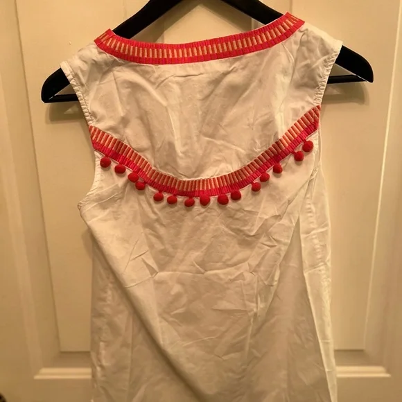 Boden woman sleeveless tank top white with pink pom poms size  2 - Picture 4 of 5